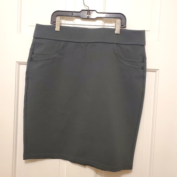 EC Liverpool Jeans Company Ponte Knit Pencil Skirt Size 8/29, Classic, Business - Picture 1 of 7